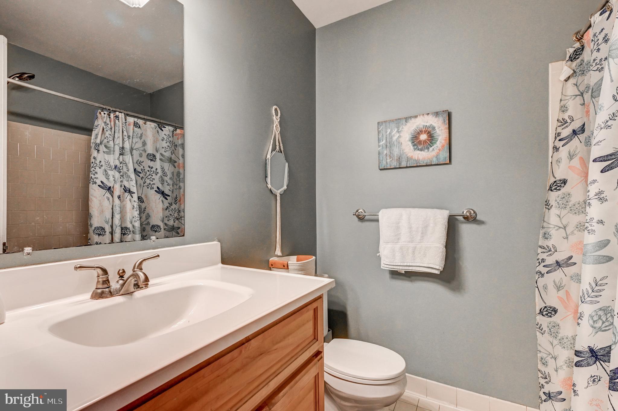 CROMWELL STATION - Residential