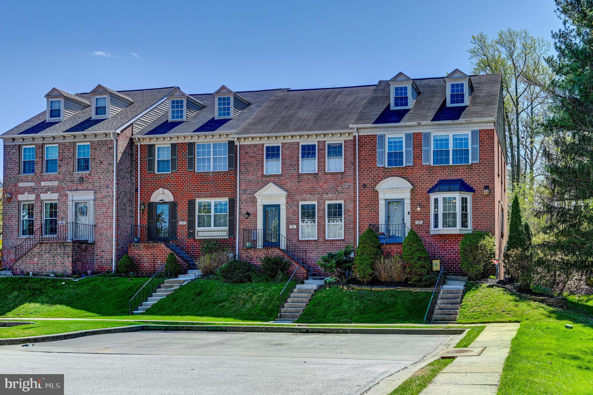 CROMWELL STATION - Residential