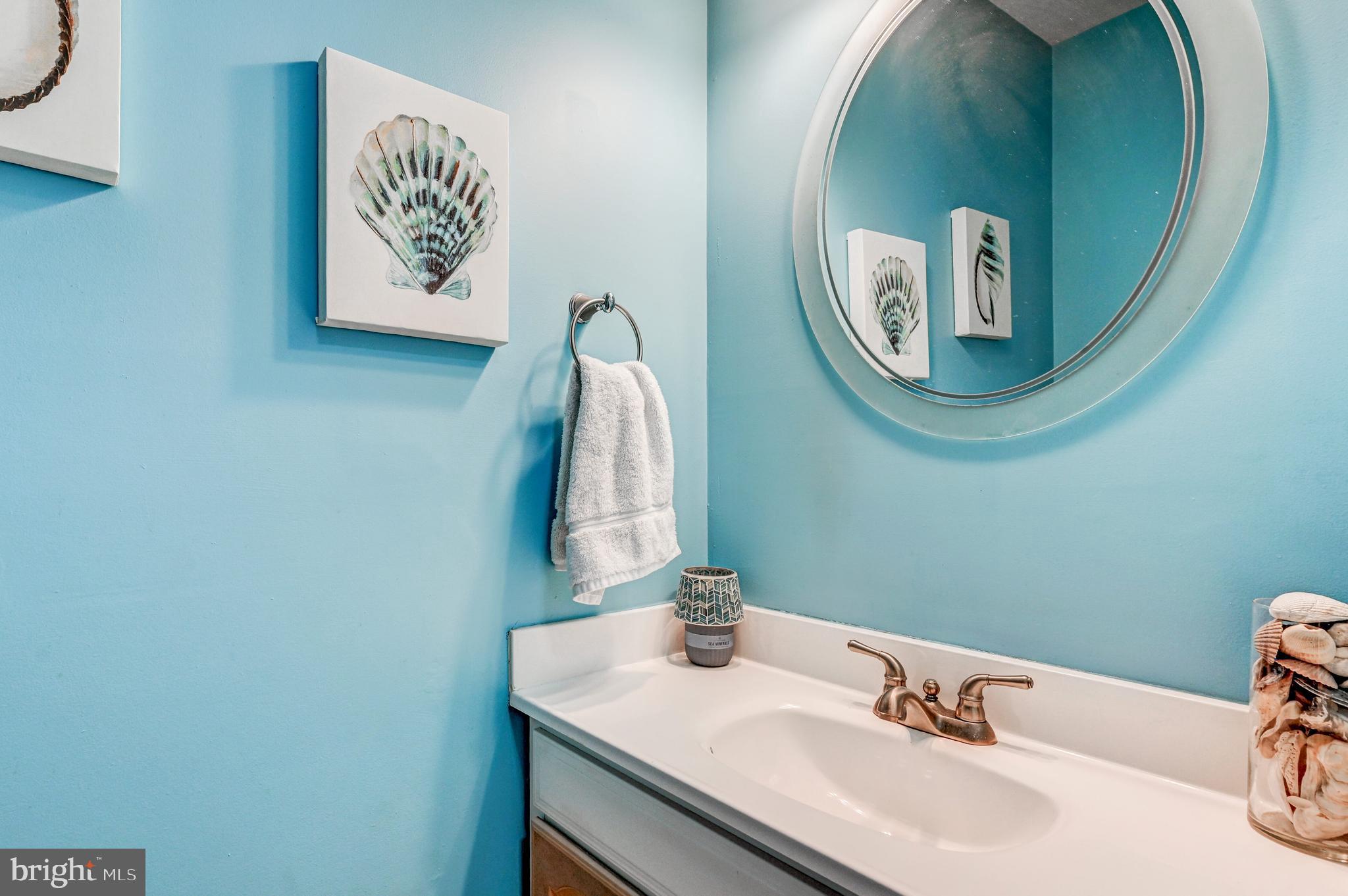 CROMWELL STATION - Residential