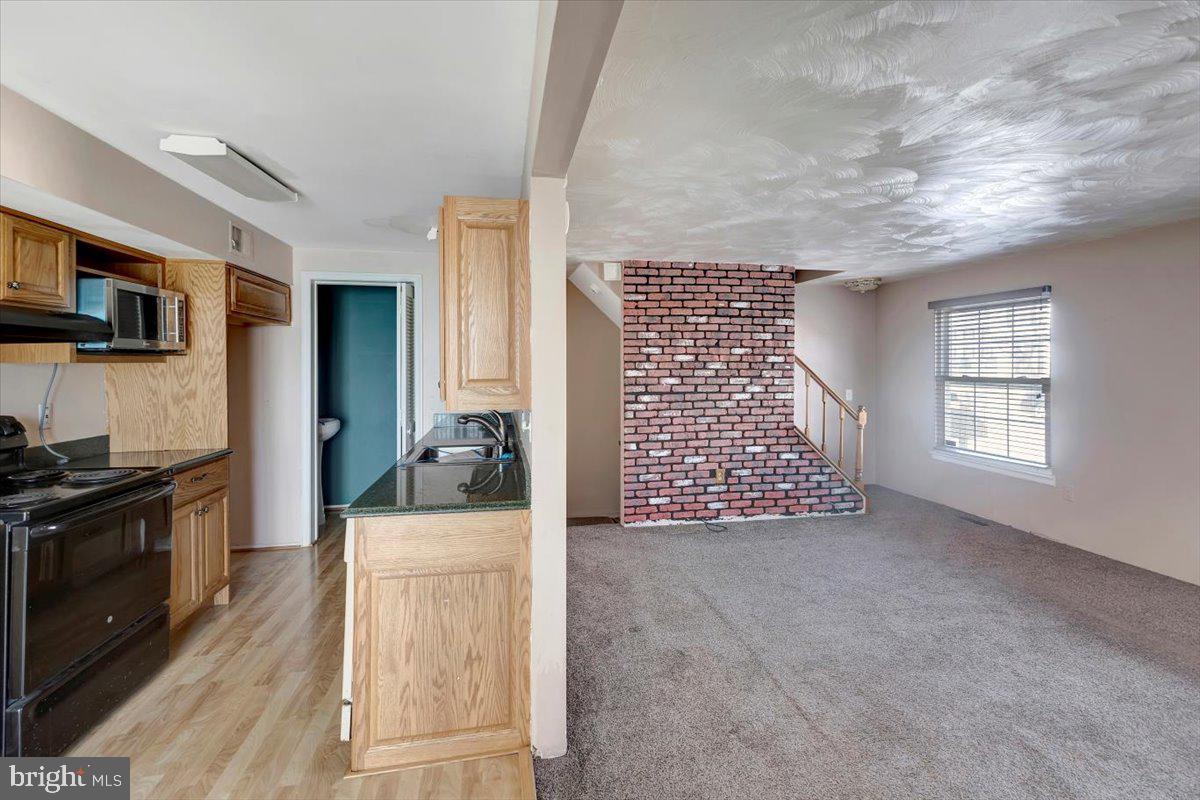 CRYSTAL RIDGE - Residential