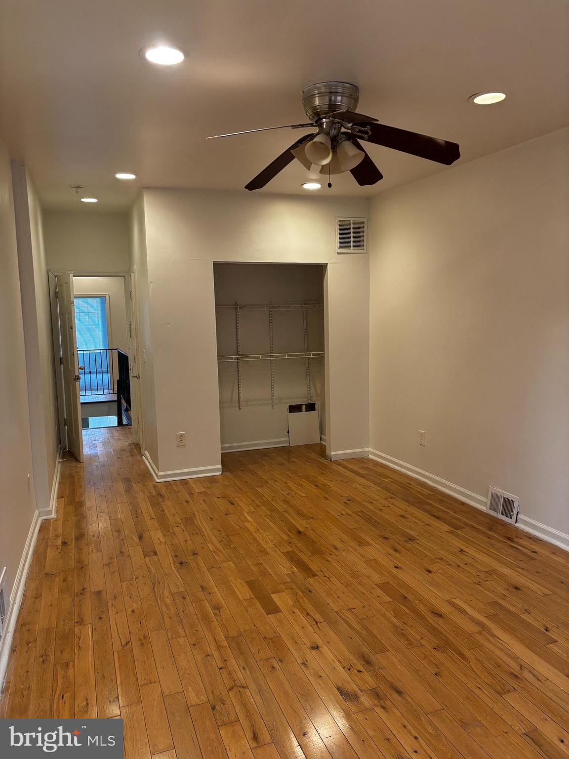 WASHINGTON VILLAGE - Residential