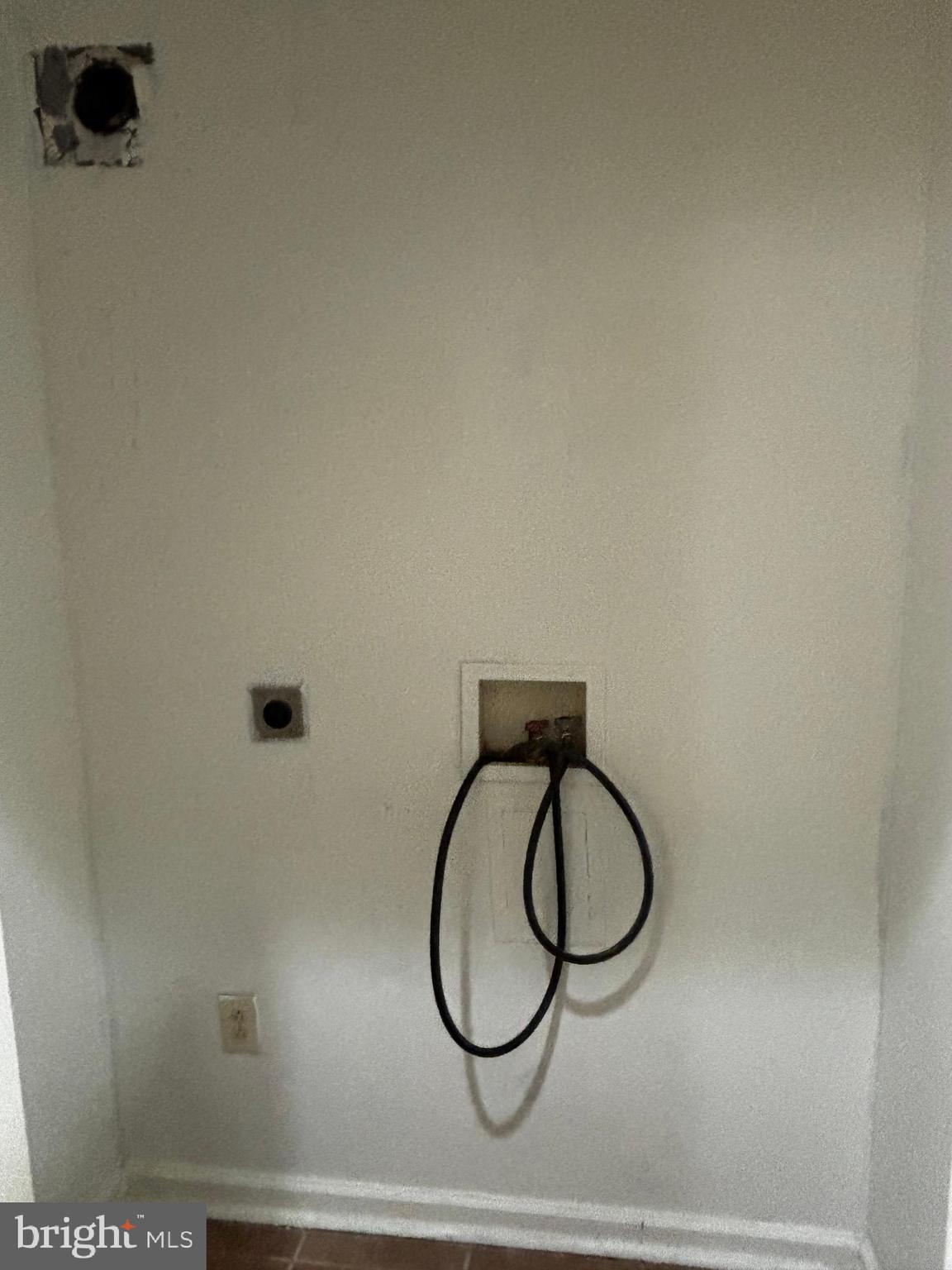 WASHINGTON VILLAGE - Residential