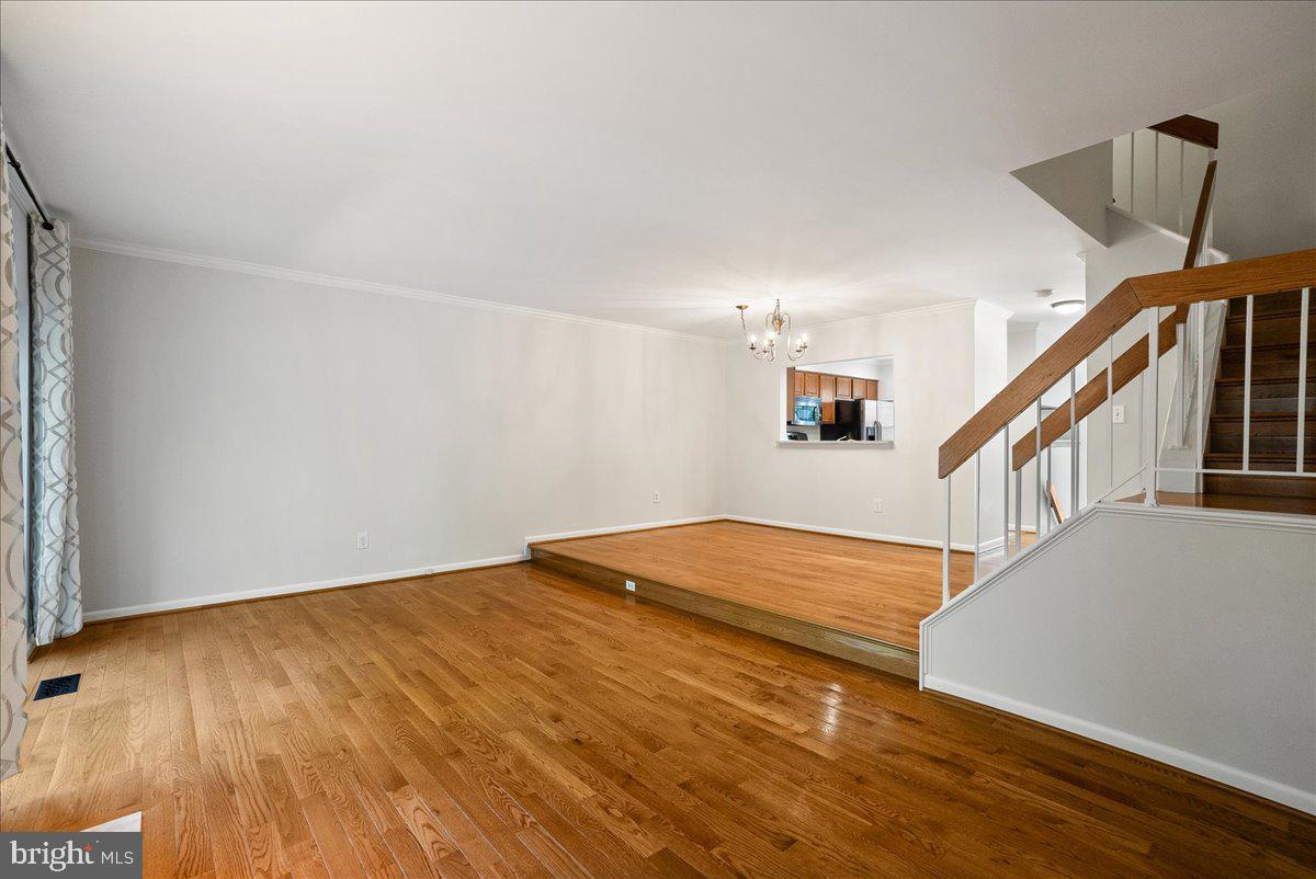 SOUTHERN OAKS - Residential Lease