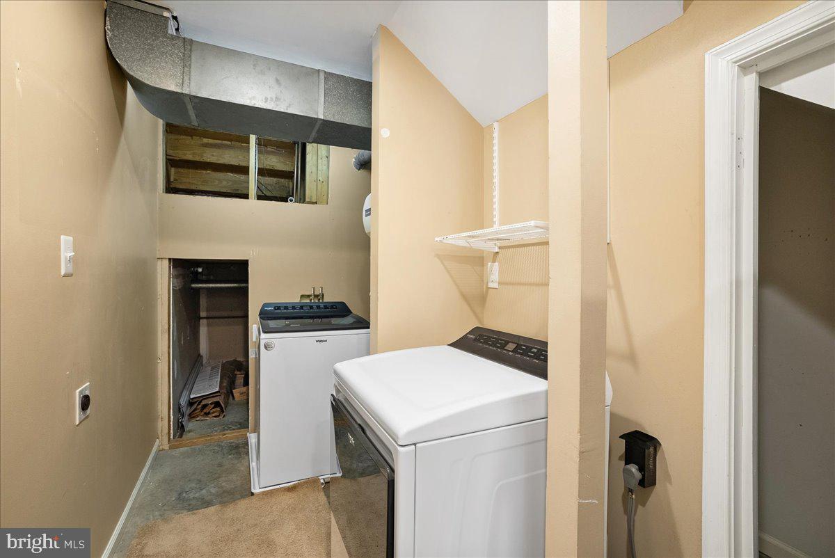 SOUTHERN OAKS - Residential Lease