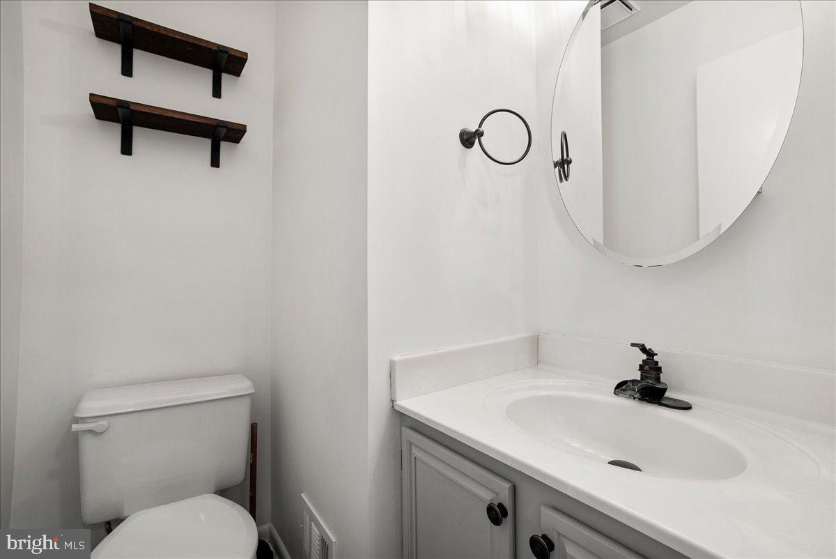 SOUTHERN OAKS - Residential Lease