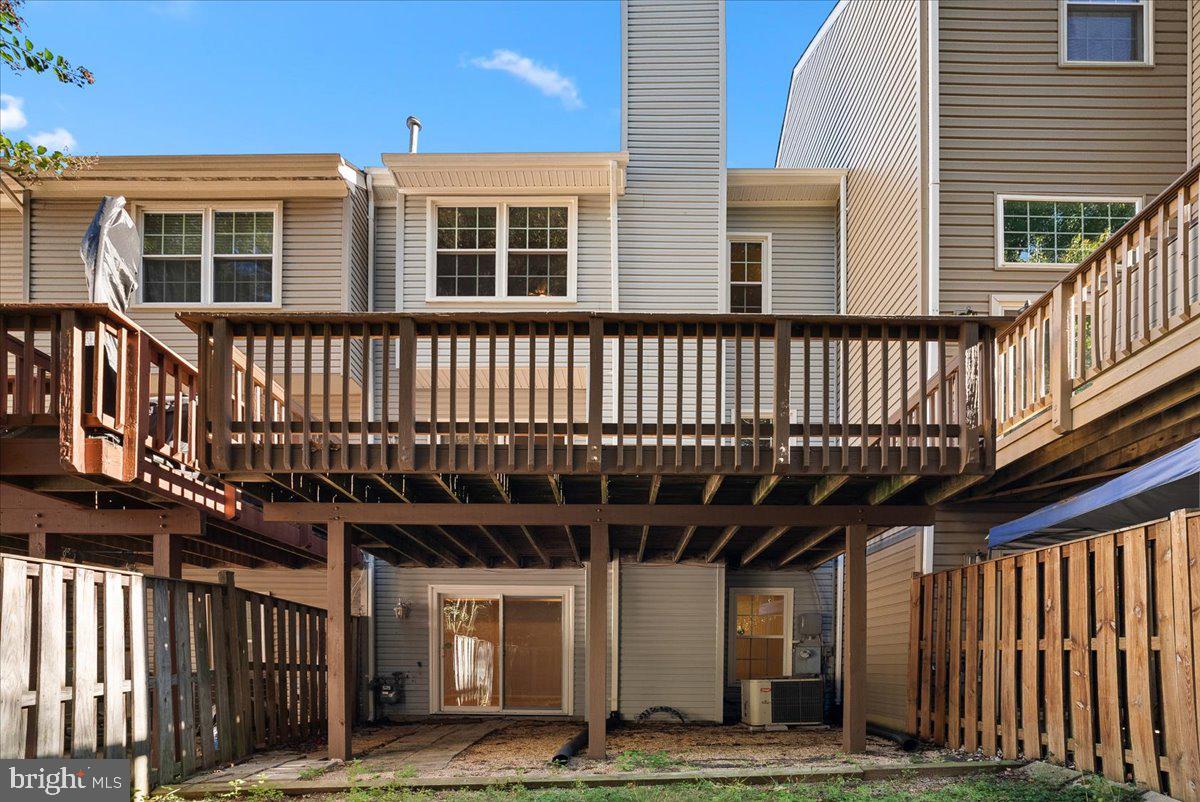 SOUTHERN OAKS - Residential Lease