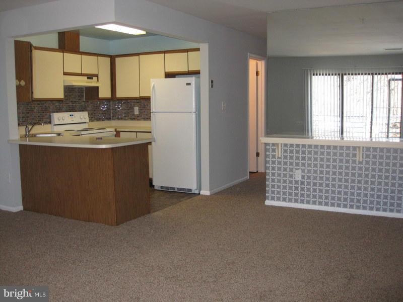 ASHLAR HILL - Residential Lease