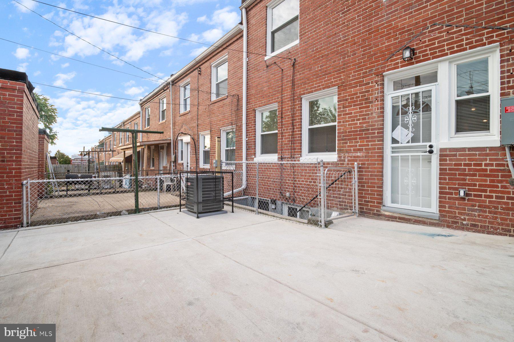 FRANKFORD - Residential