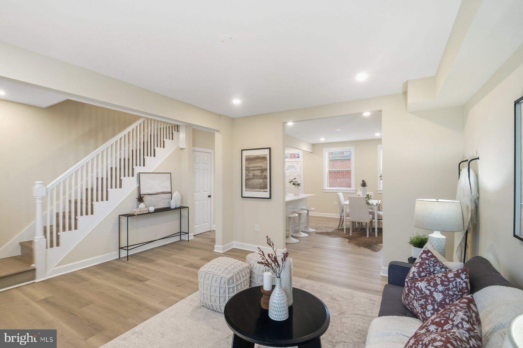 FRANKFORD - Residential