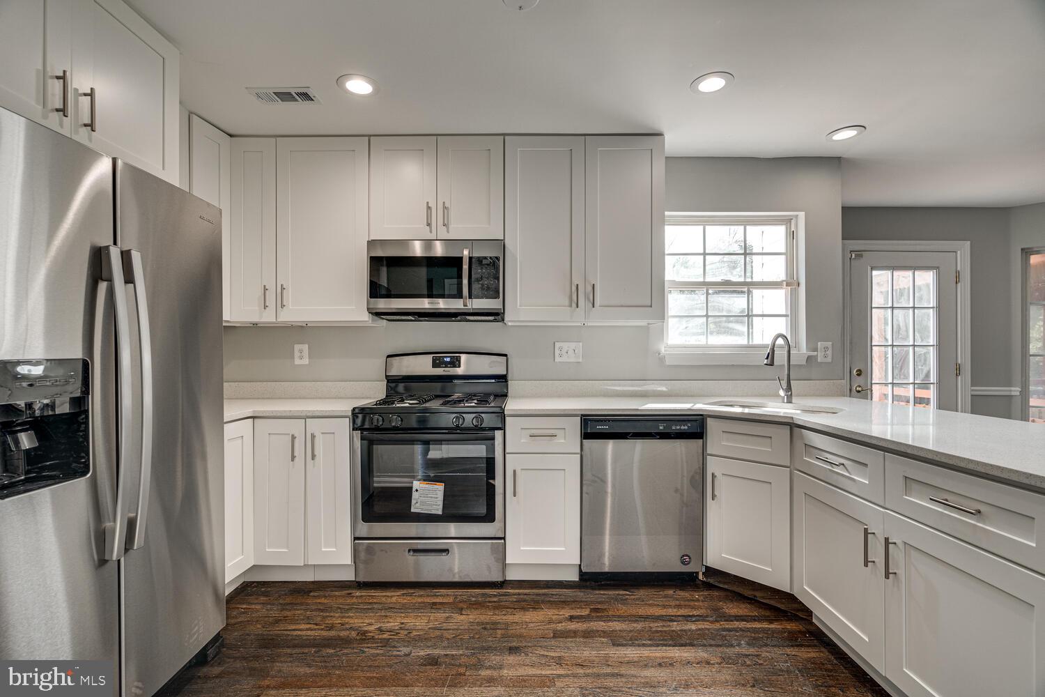 PRINCE WILLIAM - Residential