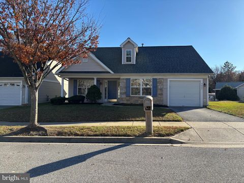 7403 BERRYLEAF DRIVE LAUREL MD 20707