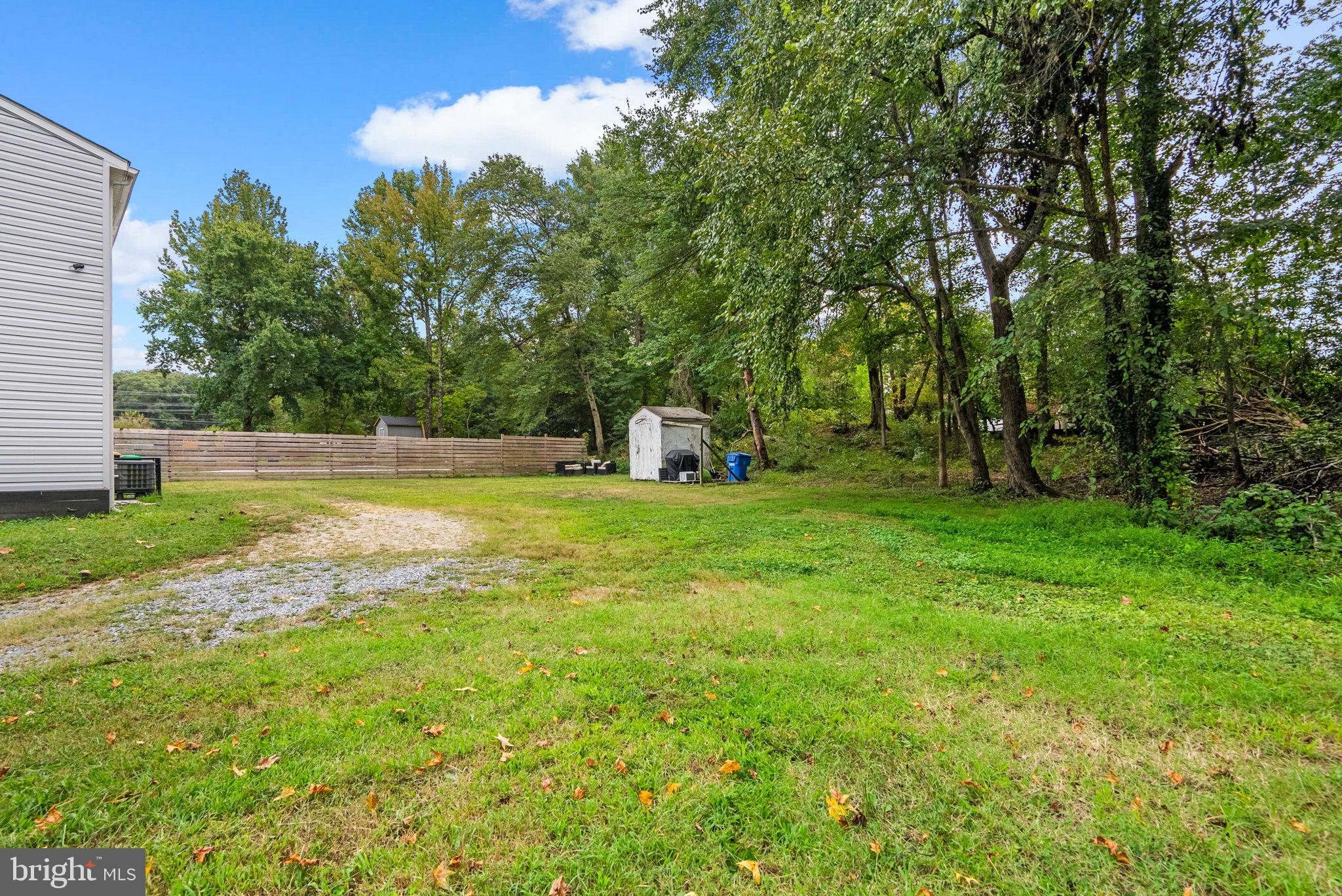 CLINTON - Residential