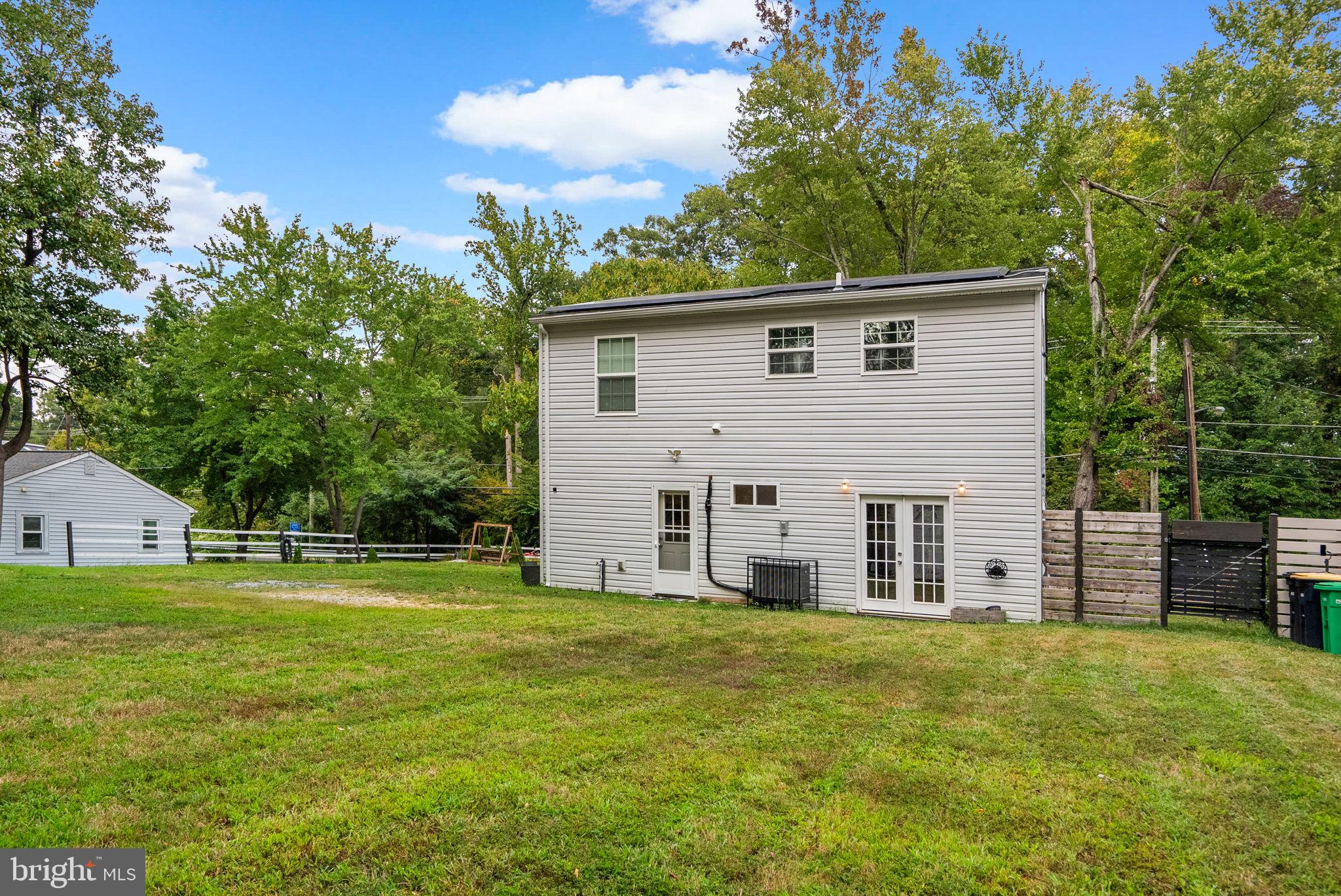 CLINTON - Residential