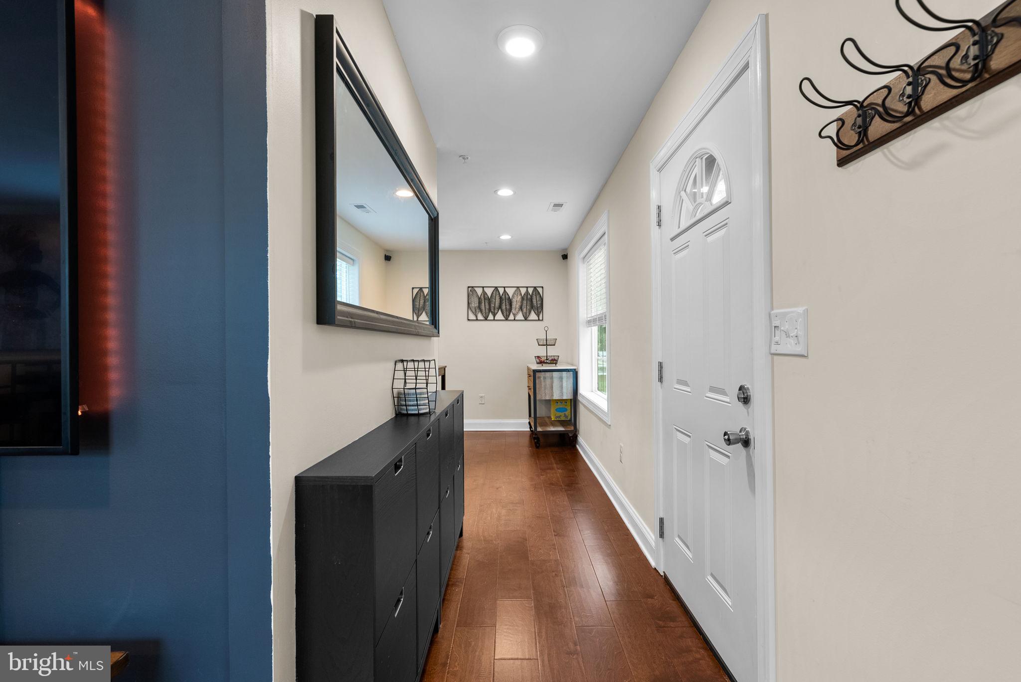 CLINTON - Residential