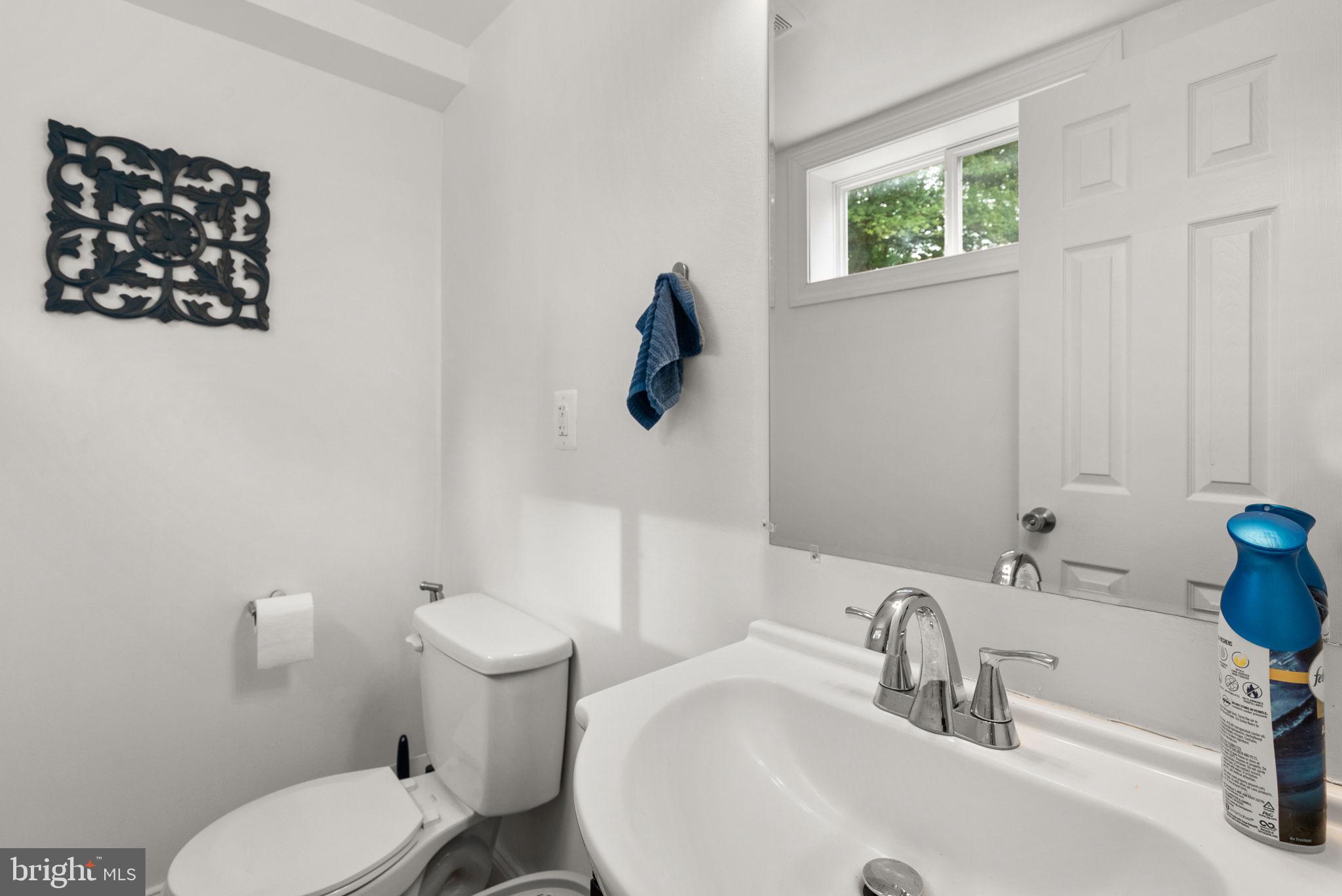 CLINTON - Residential