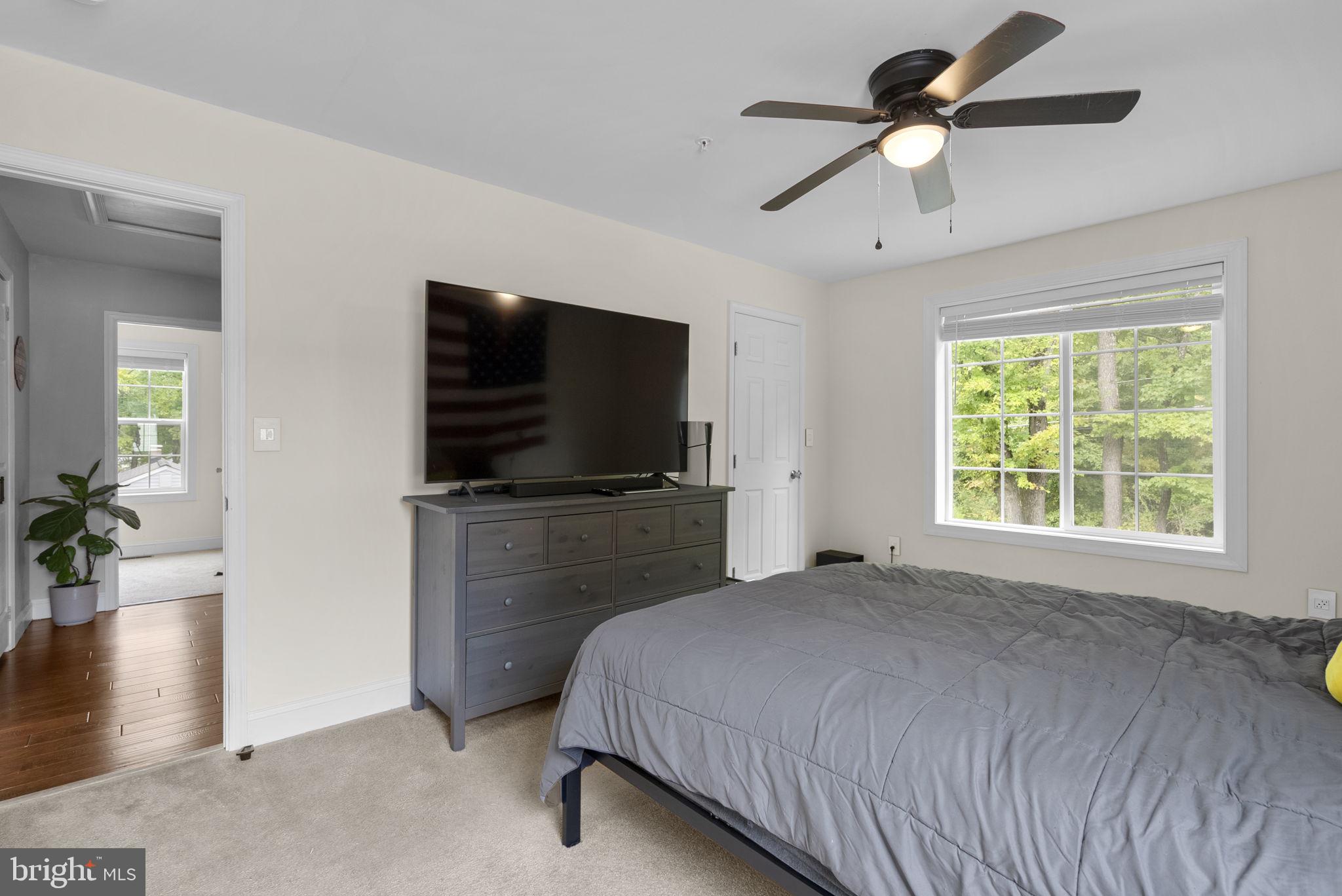 CLINTON - Residential