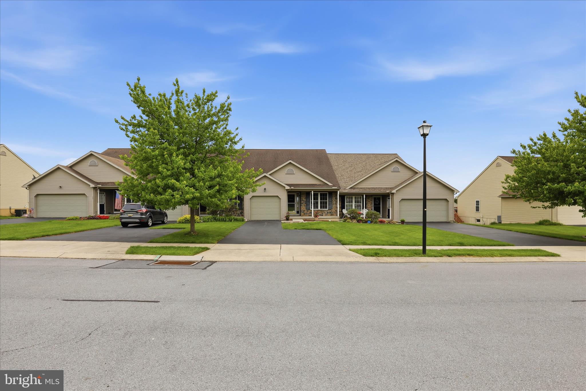 MALLARD PONDS - Residential