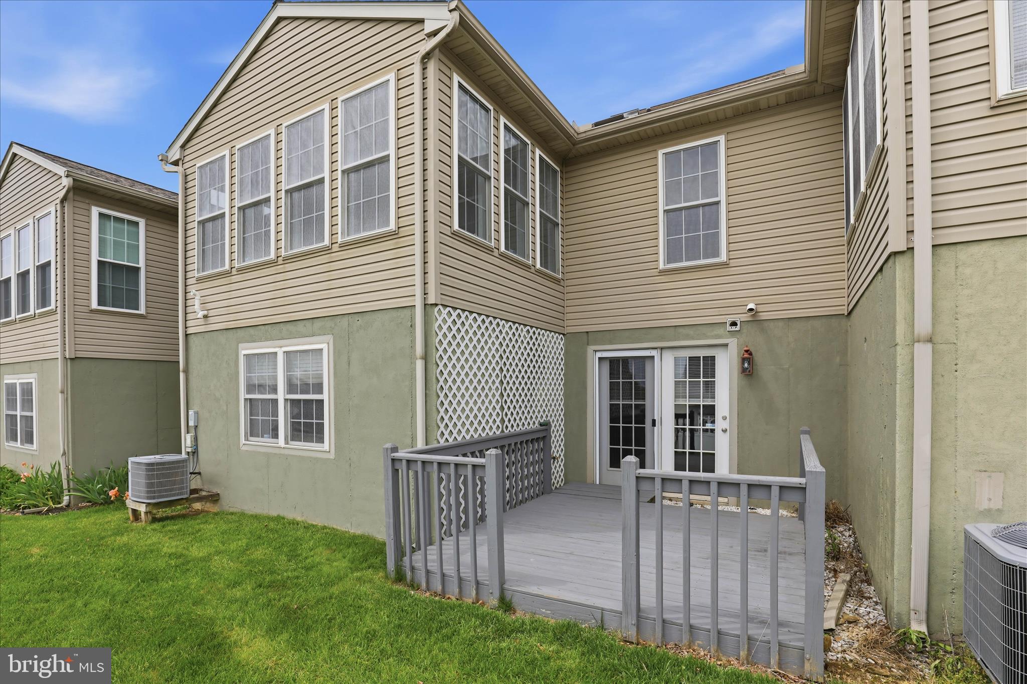 MALLARD PONDS - Residential
