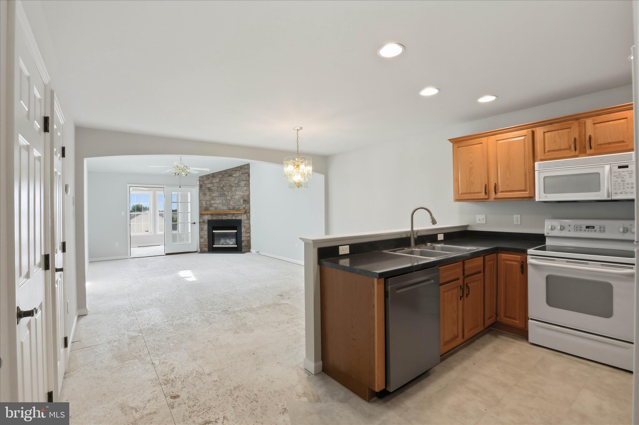 MALLARD PONDS - Residential
