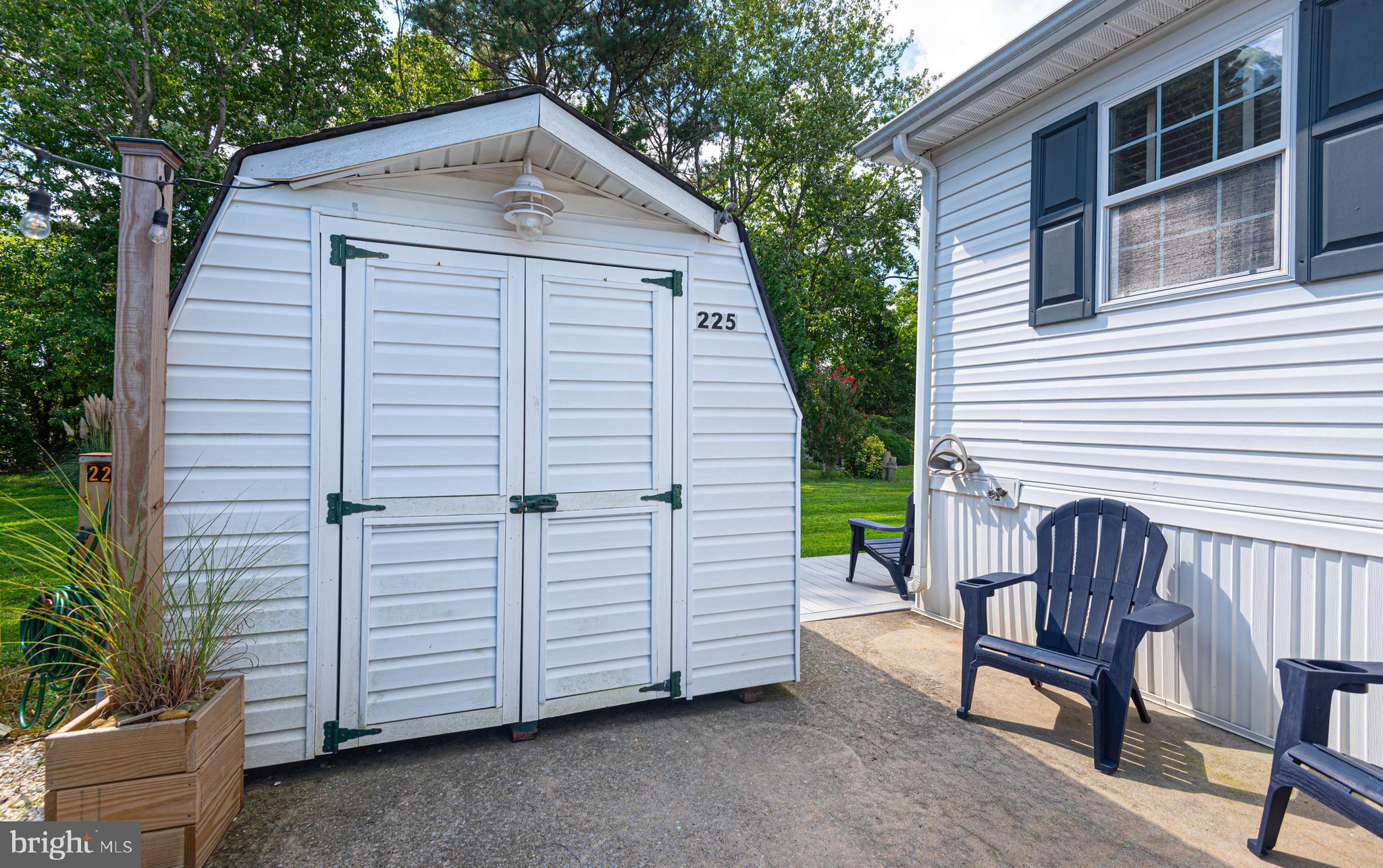 WHITE HORSE PARK I - Residential