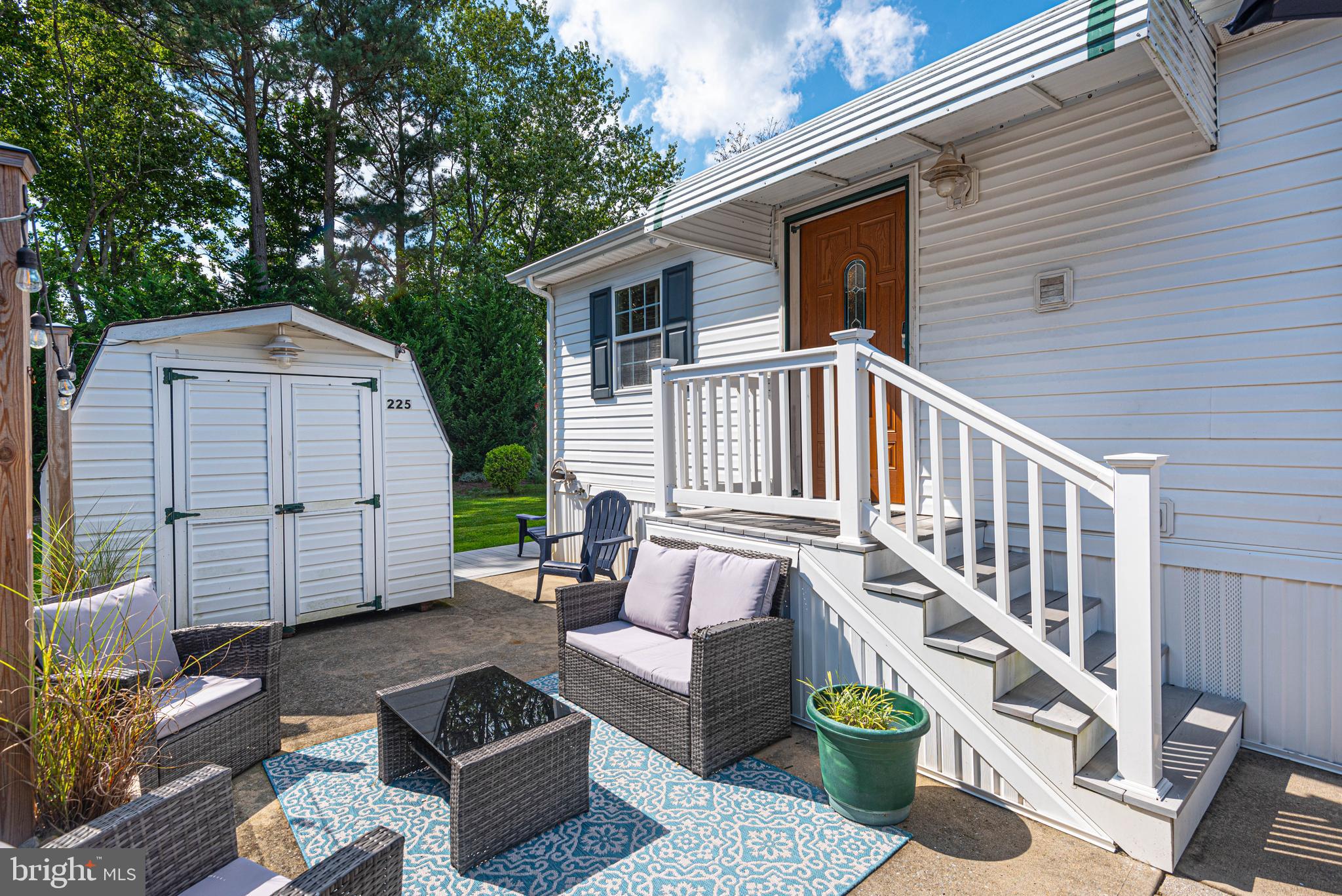 WHITE HORSE PARK I - Residential