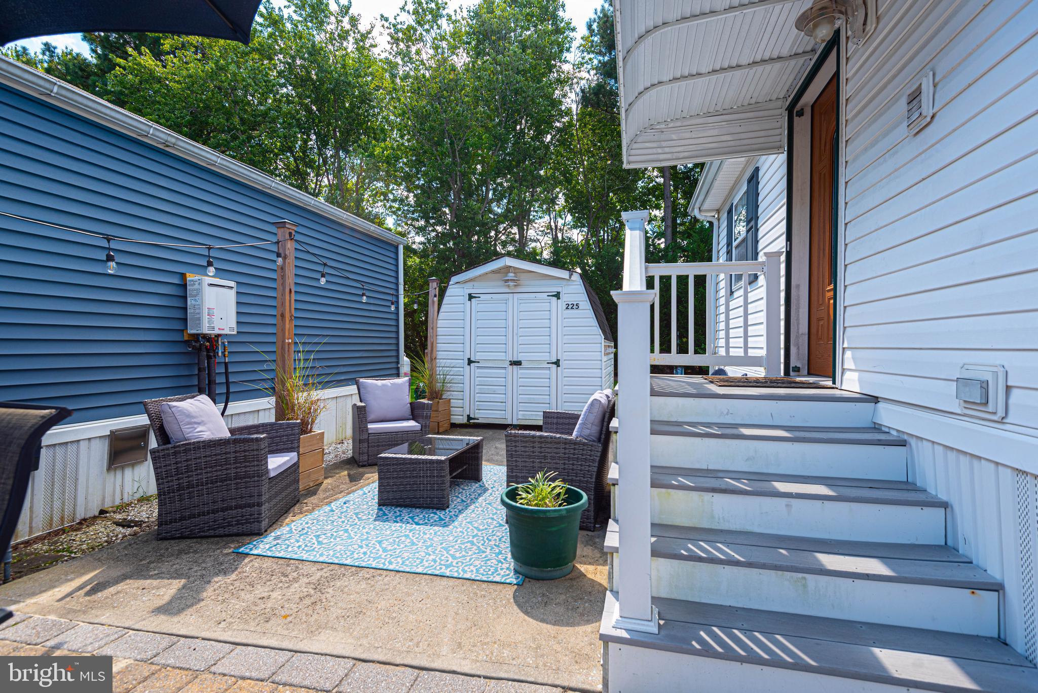 WHITE HORSE PARK I - Residential