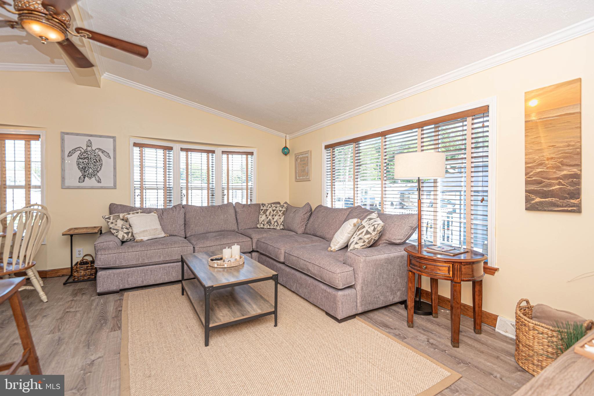 WHITE HORSE PARK I - Residential