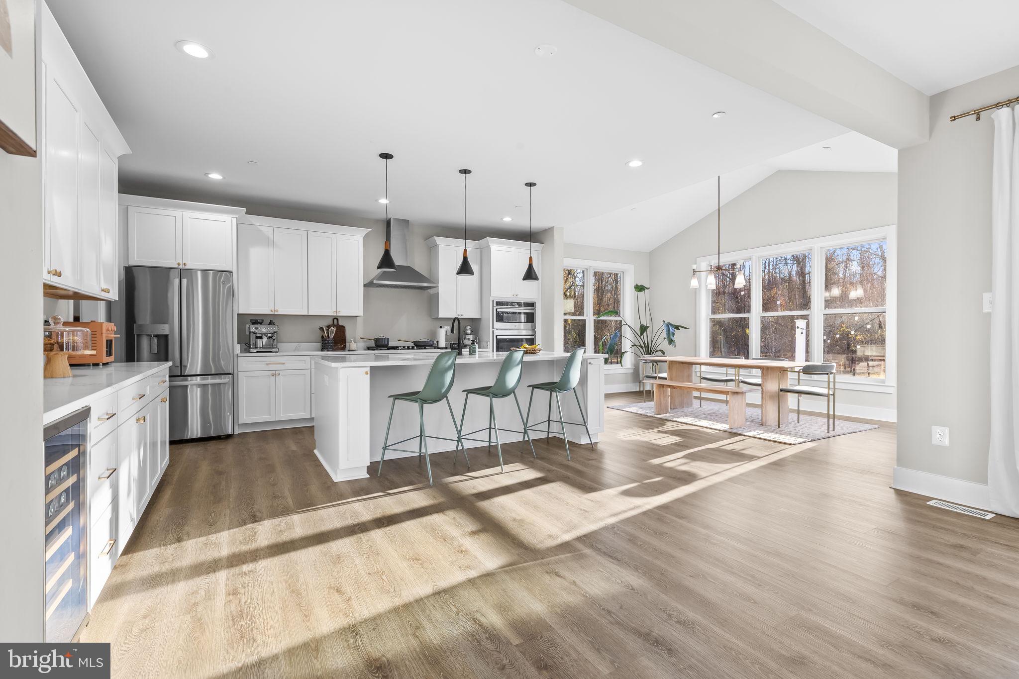 TRITON COMMONS - Residential