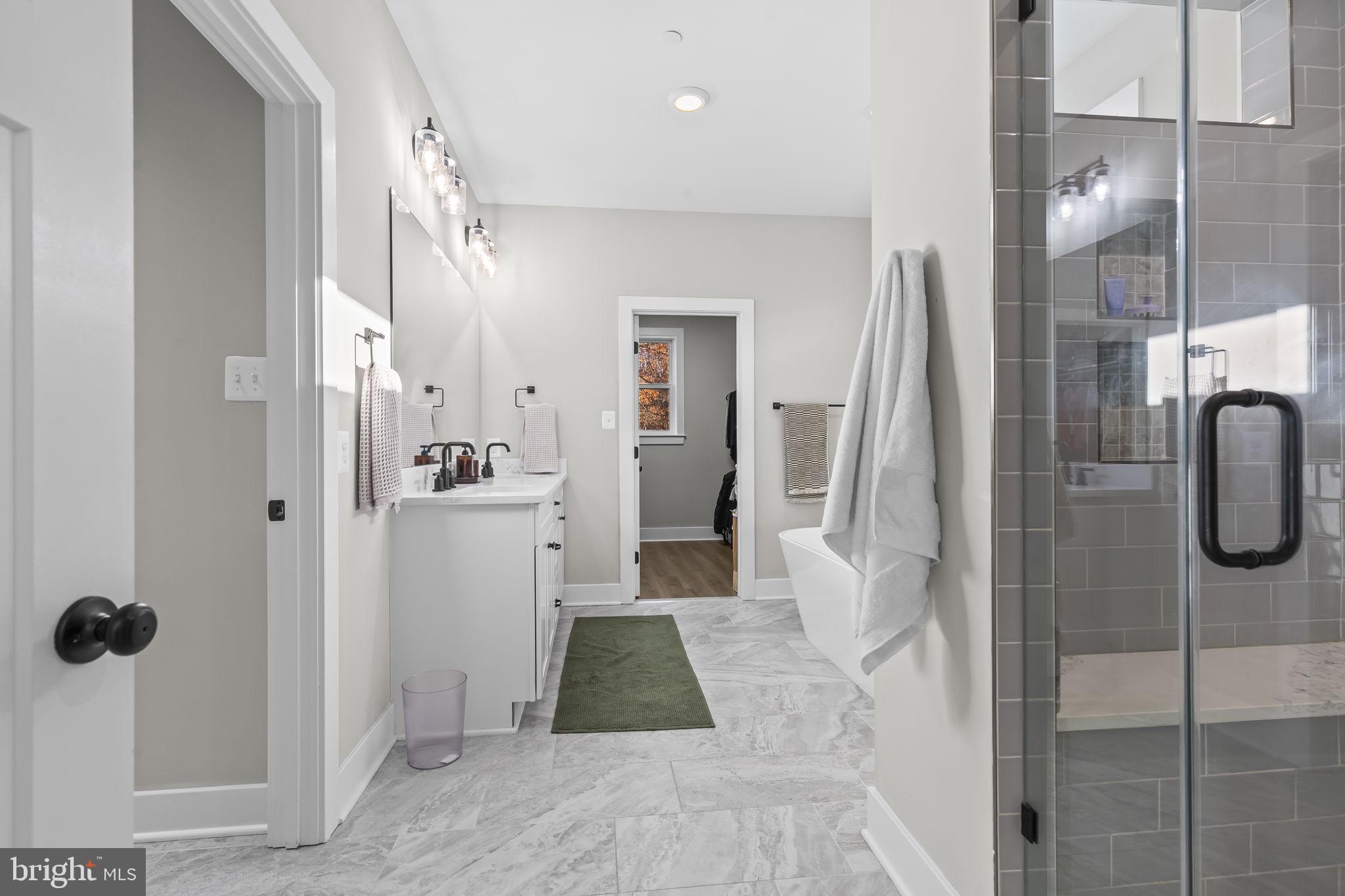 TRITON COMMONS - Residential