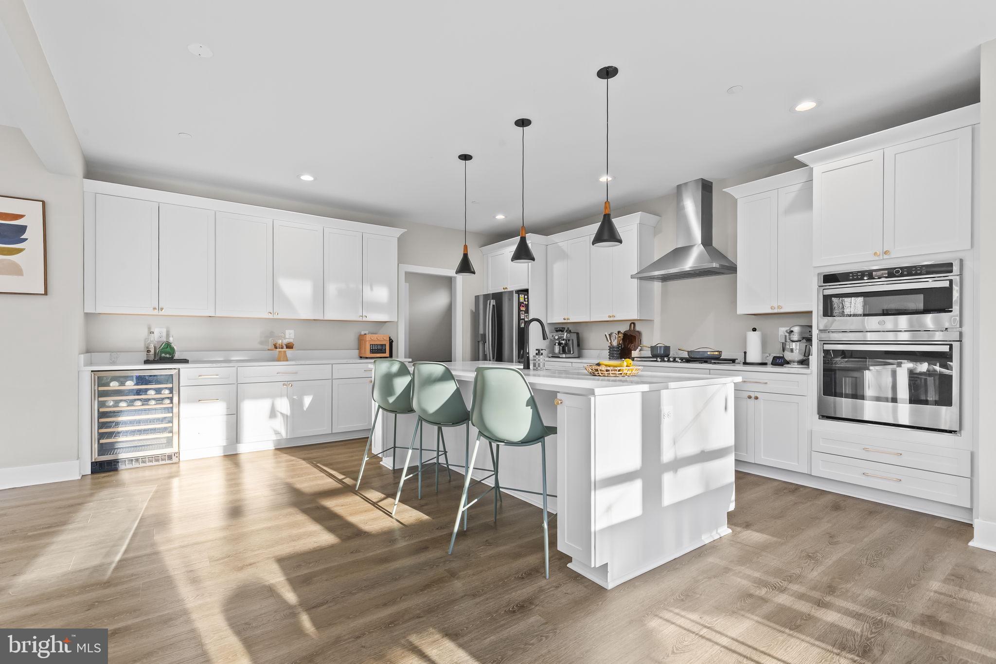 TRITON COMMONS - Residential