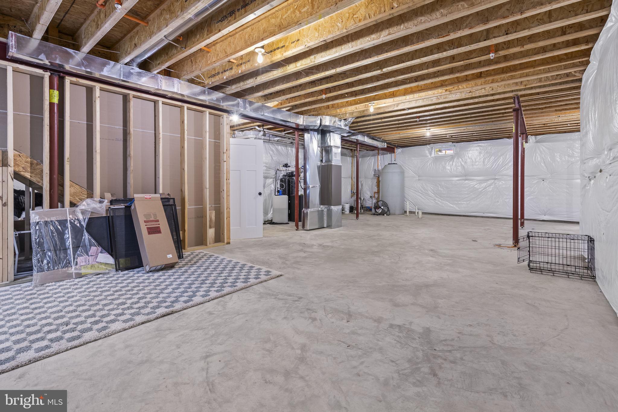 TRITON COMMONS - Residential