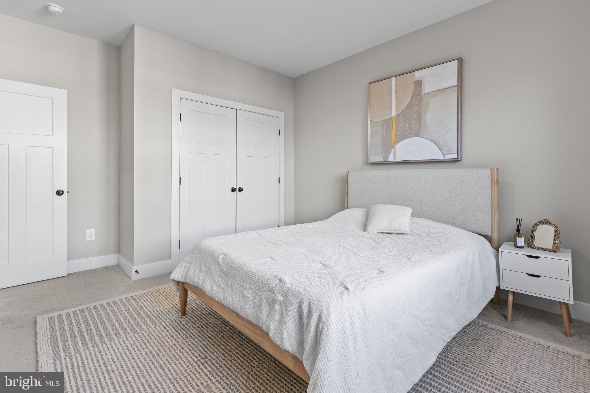 TRITON COMMONS - Residential