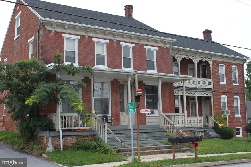 One bedroom, one bathroom apartment.
Note: Applicant must fill out an application and be approved by Southern Management Rentals, LLC PRIOR to viewing the property. The online application can be found on our website. You can apply for this property under the property description.