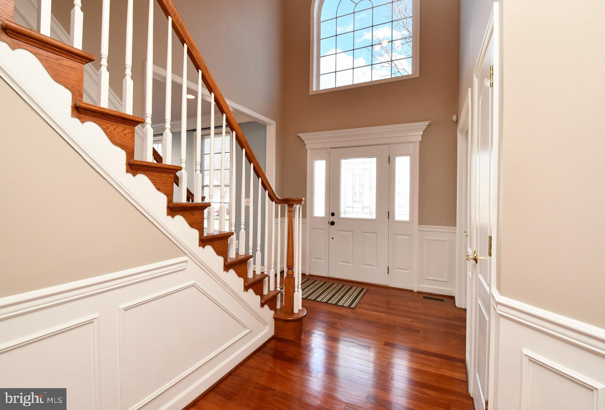 WALNUT HILLS - Residential