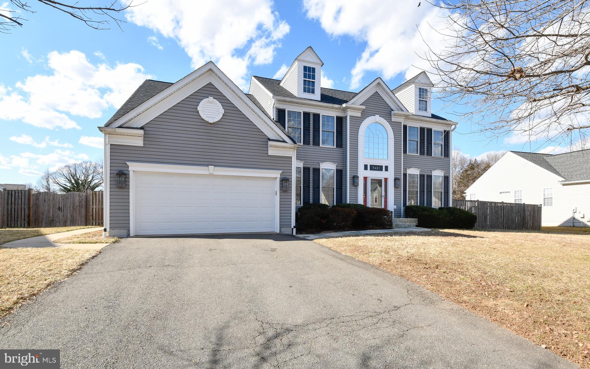 WALNUT HILLS - Residential