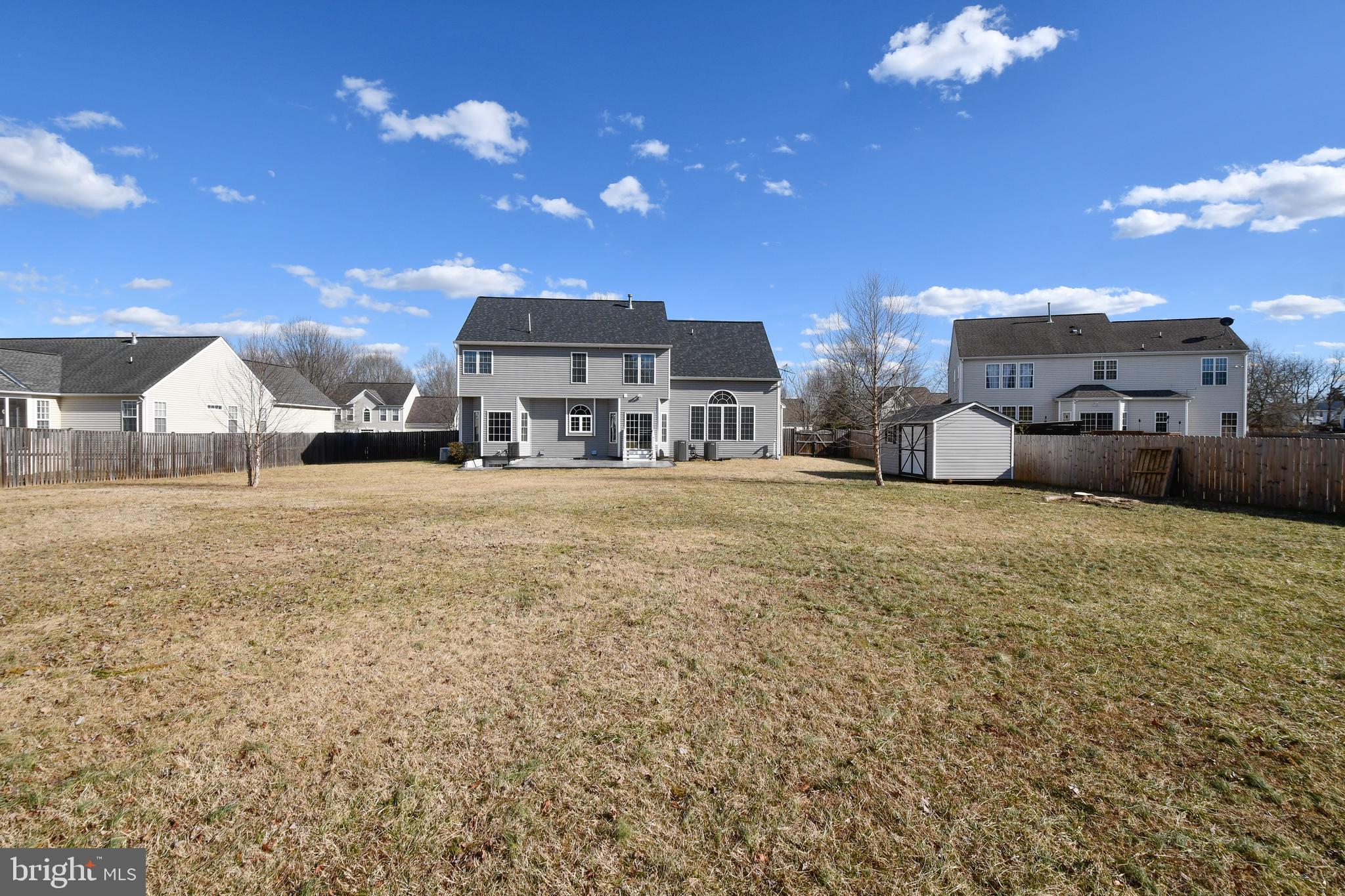 WALNUT HILLS - Residential