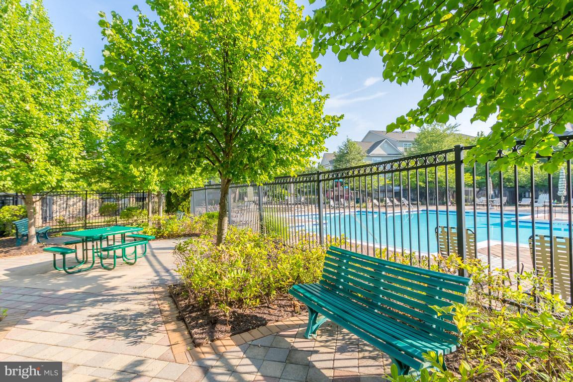 STONEGATE AT FAIRCREST - Residential