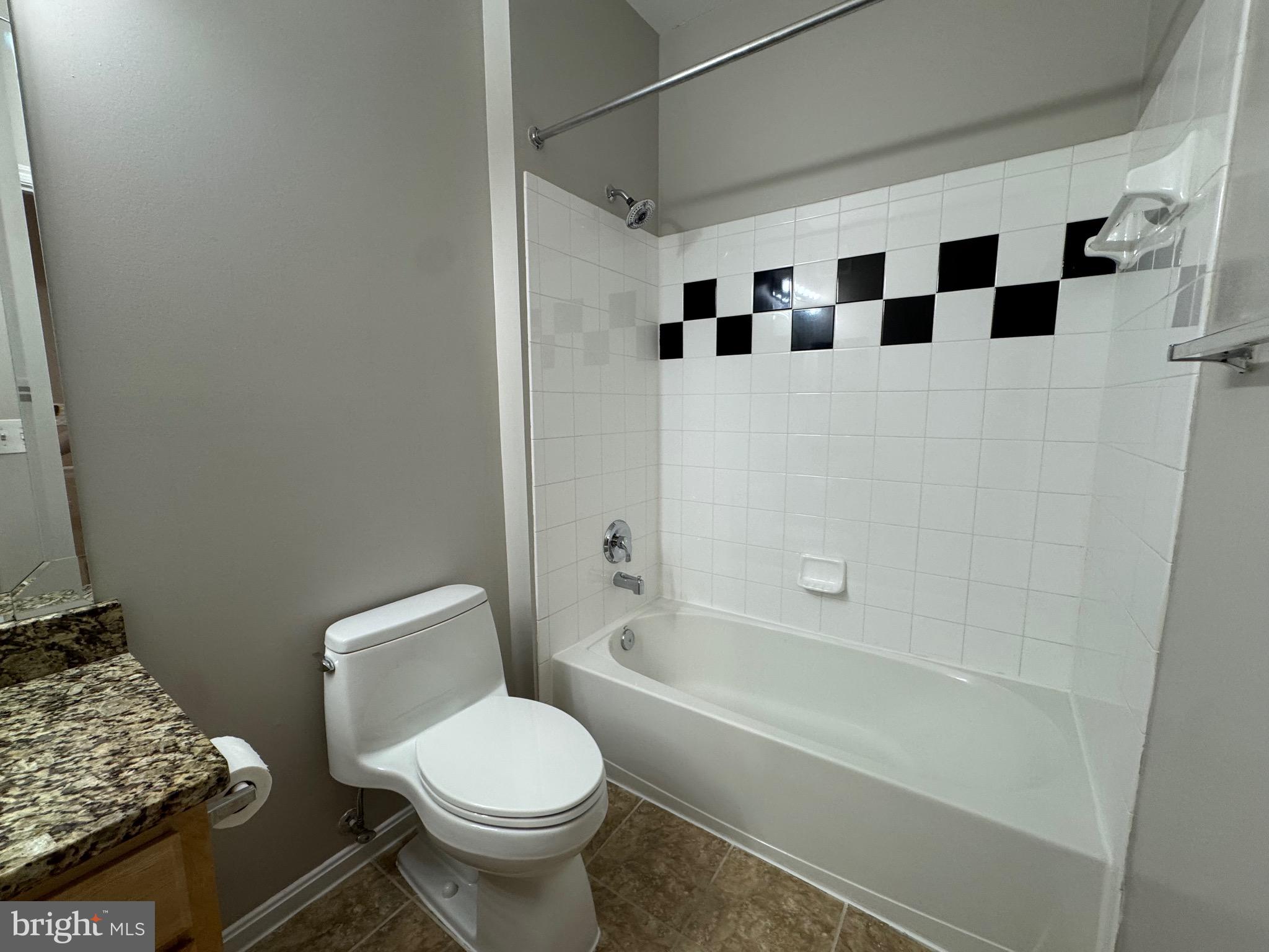 MARQUIS AT VIENNA STATION - Residential Lease