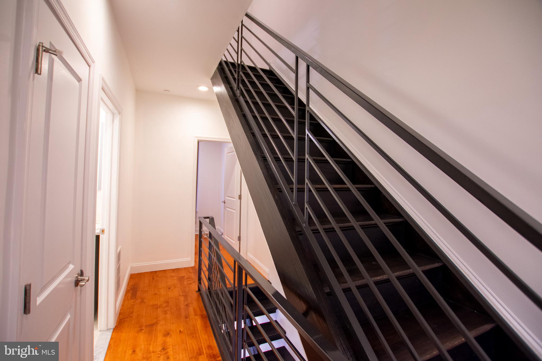 POINT BREEZE - Residential Lease