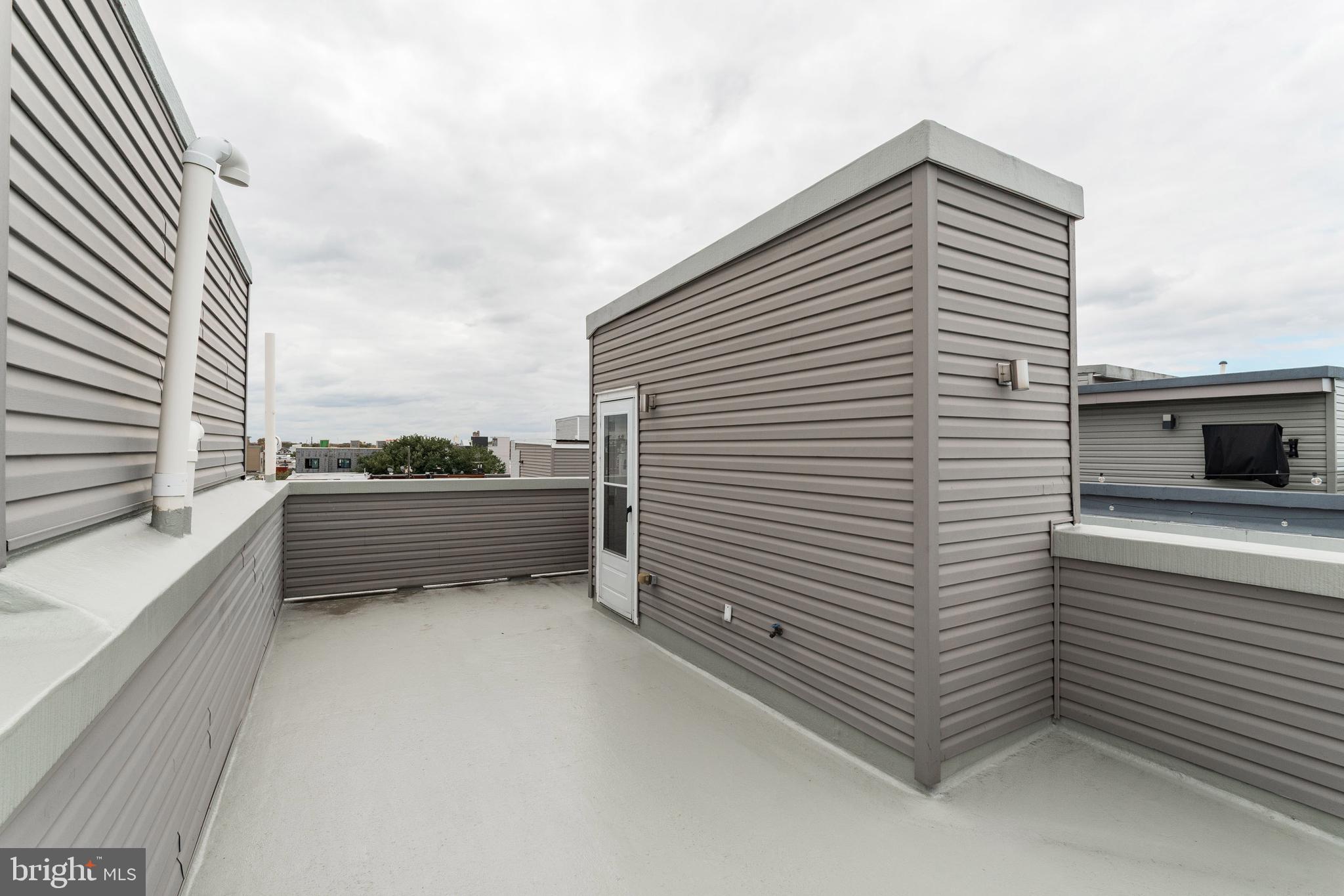 POINT BREEZE - Residential Lease