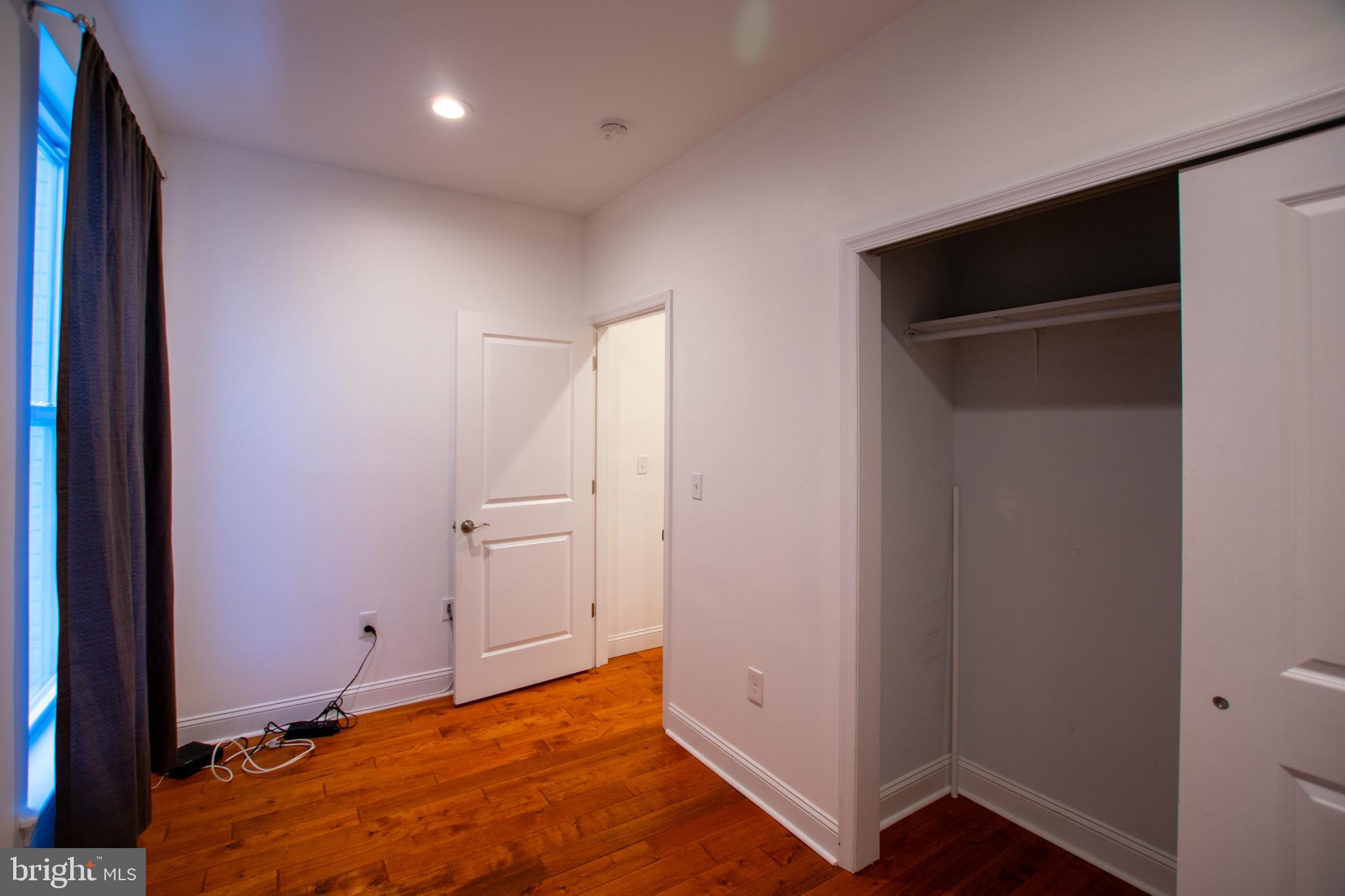 POINT BREEZE - Residential Lease