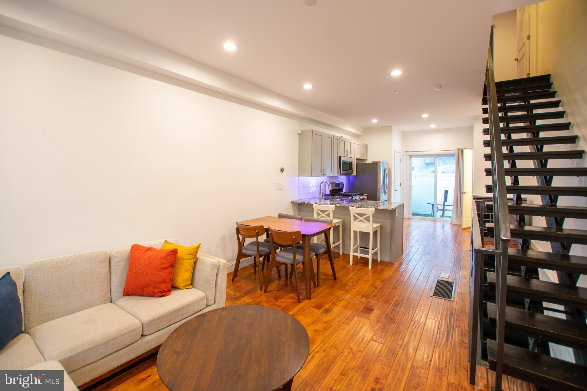 POINT BREEZE - Residential Lease