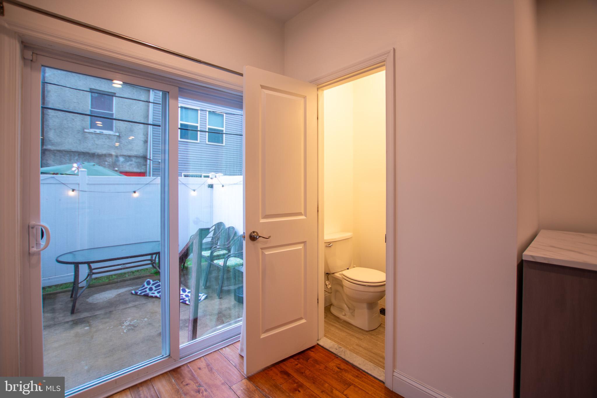 POINT BREEZE - Residential Lease