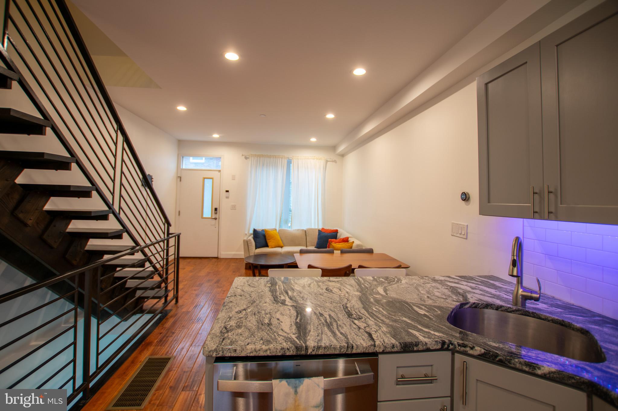 POINT BREEZE - Residential Lease