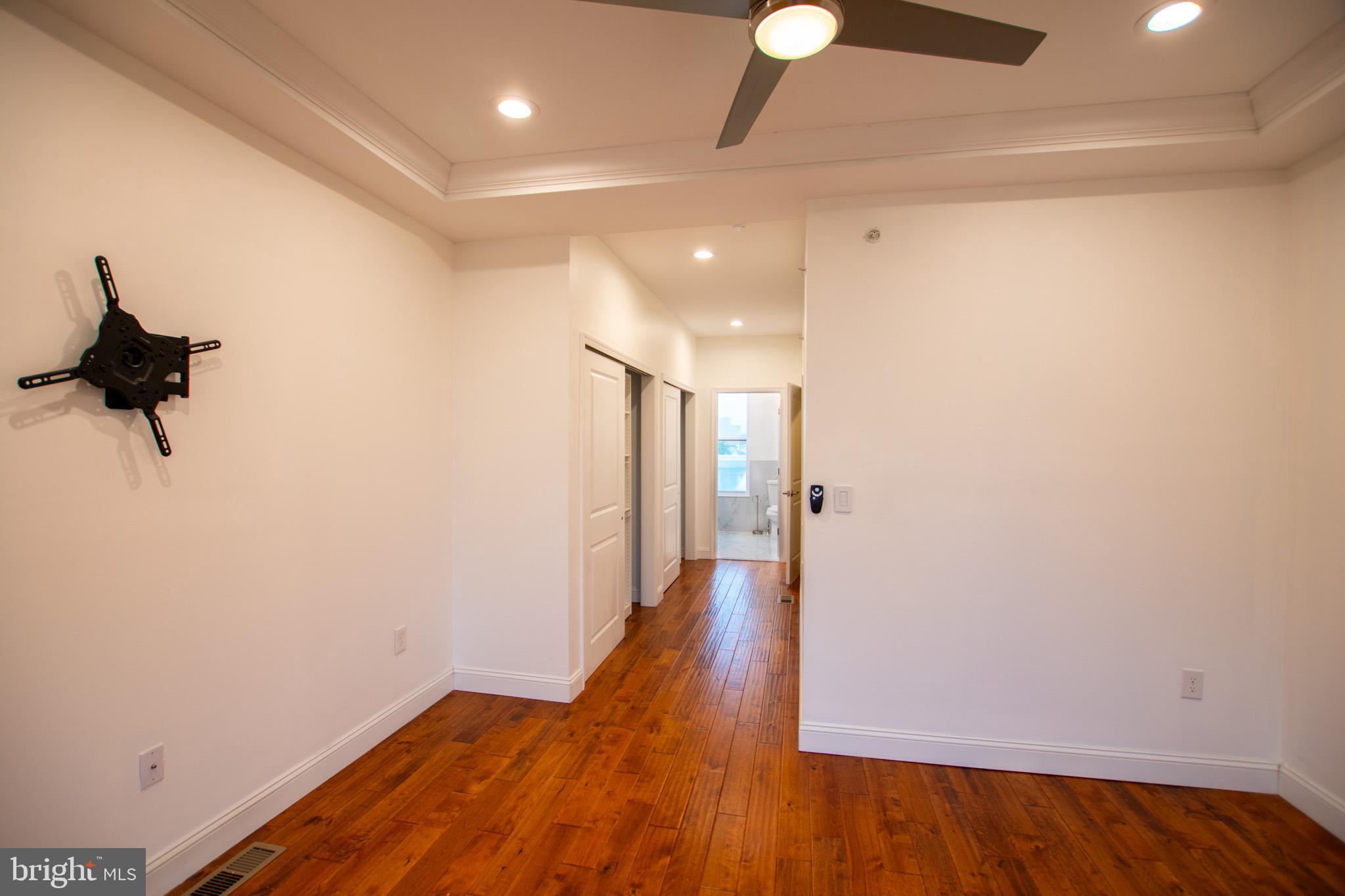 POINT BREEZE - Residential Lease