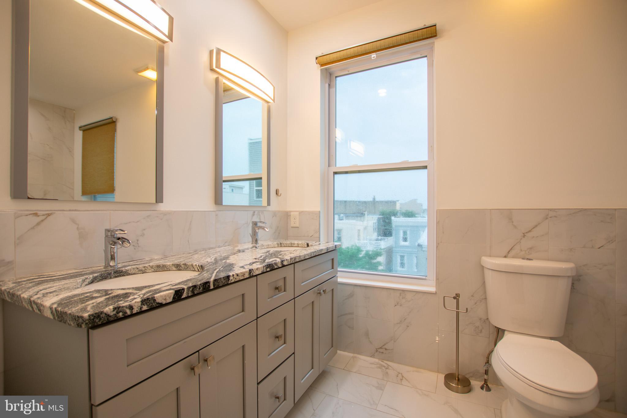 POINT BREEZE - Residential Lease