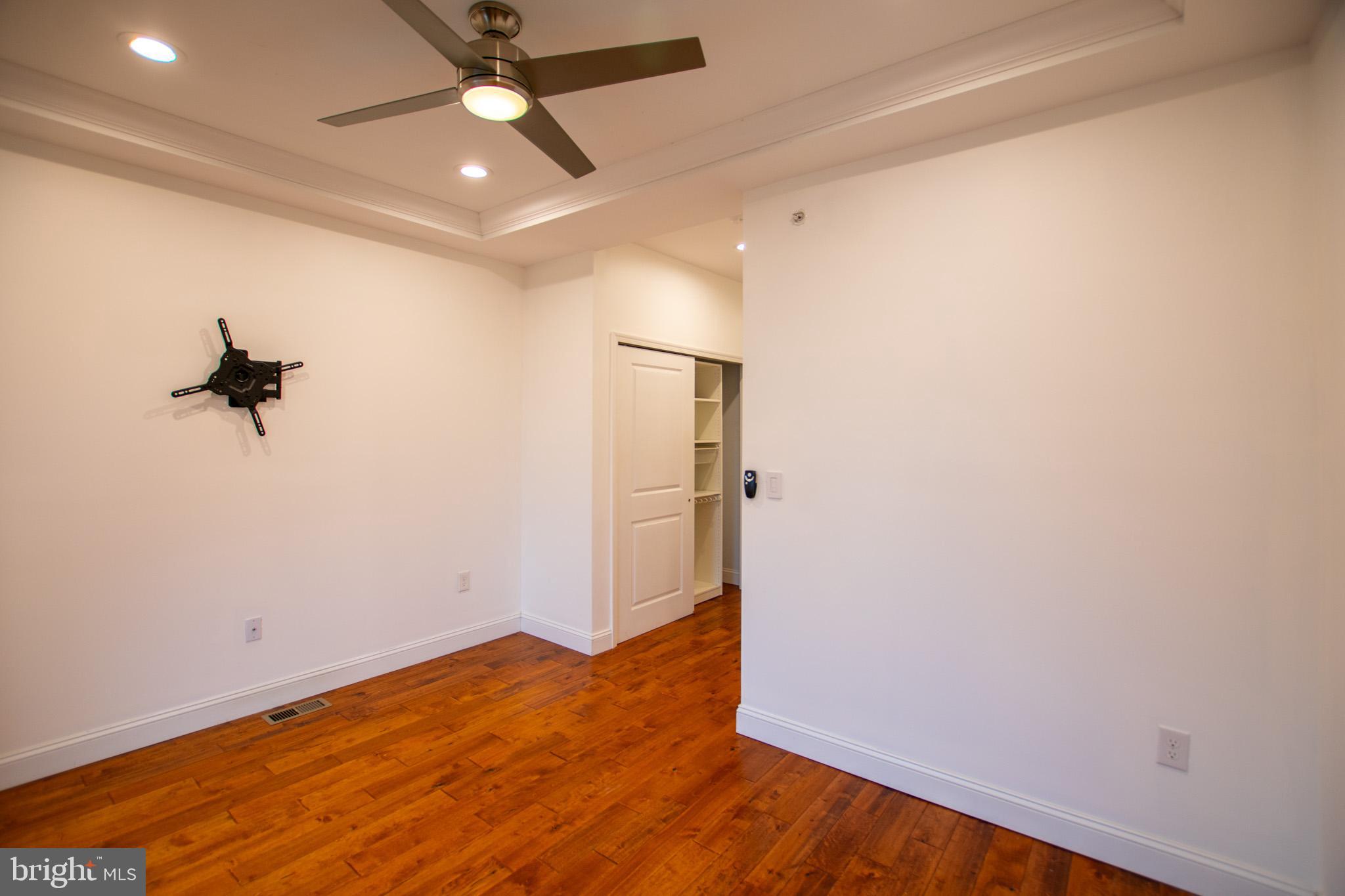 POINT BREEZE - Residential Lease