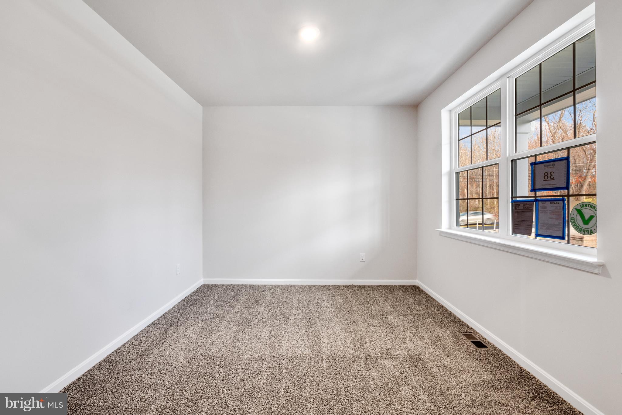 TOLLHOUSE WOODS - Residential