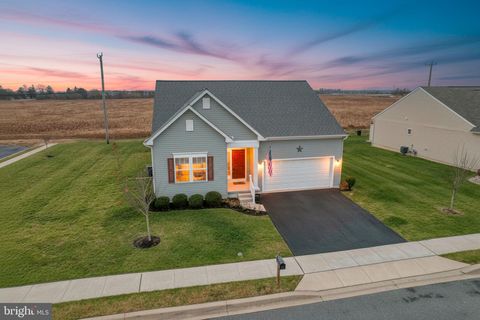 77 CLIMBING VINE AVENUE SMYRNA DE 19977