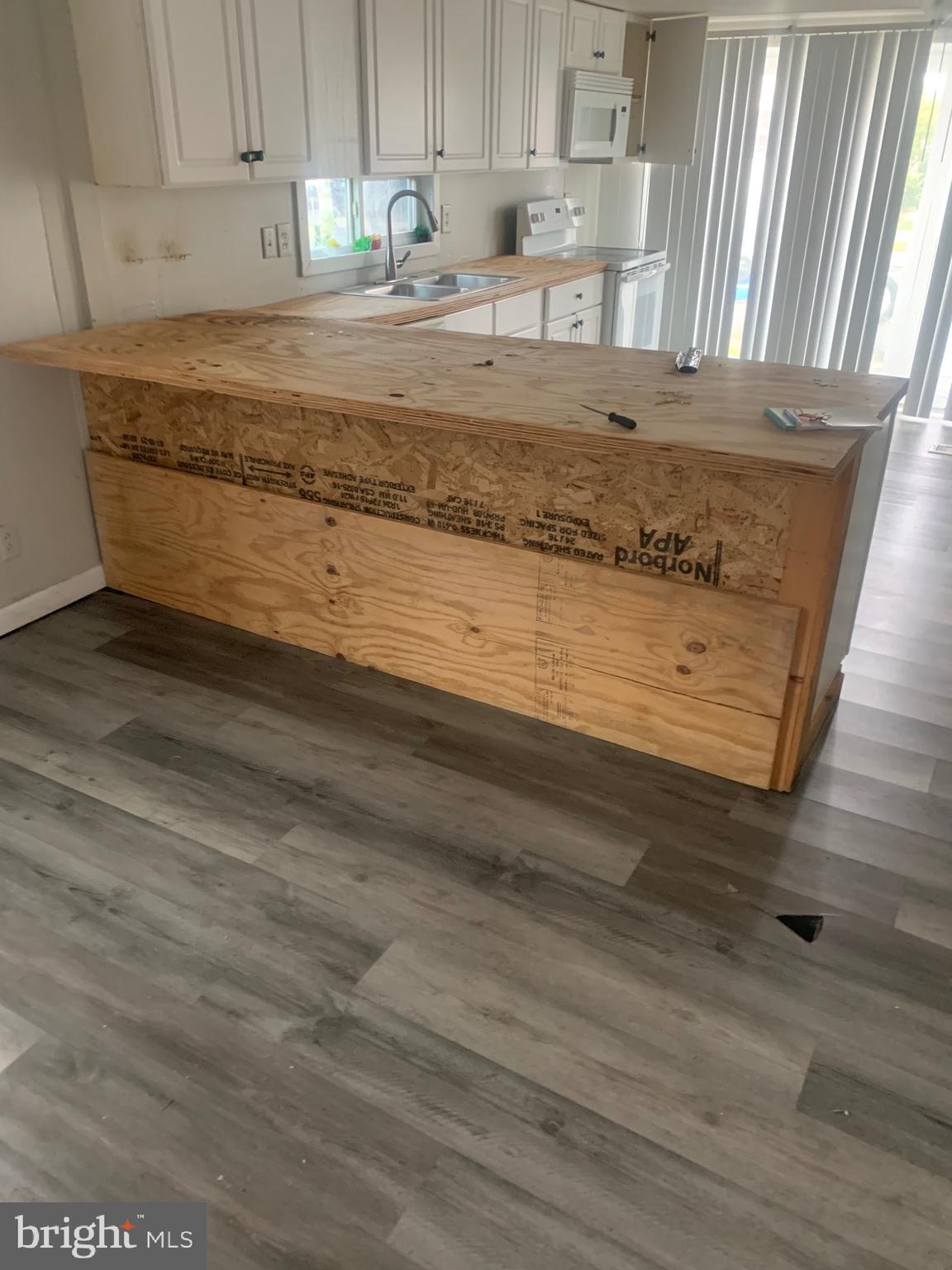 MONTEGO BAY - Residential